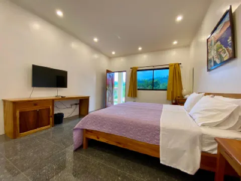 Strutz Art Garden Resort Hotels in 