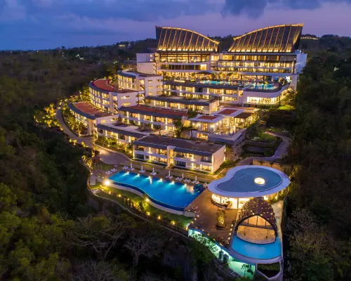 Renaissance Bali Uluwatu Resort & Spa Hotels near Rock bar