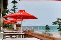 Stay at Hotel Steyne - Ocean View