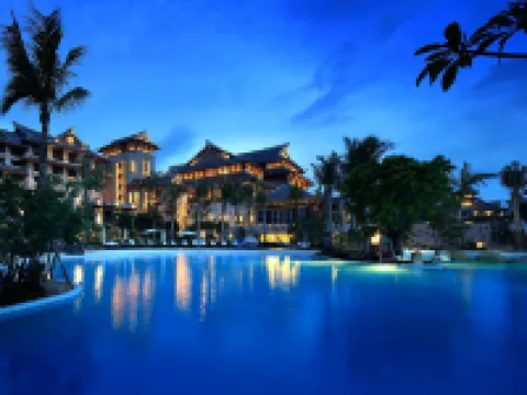 New Century Resort Hotel Qizi Bay Hotels in Changjiang