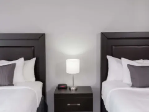 Baymont by Wyndham Glenview Hotels in Glenview