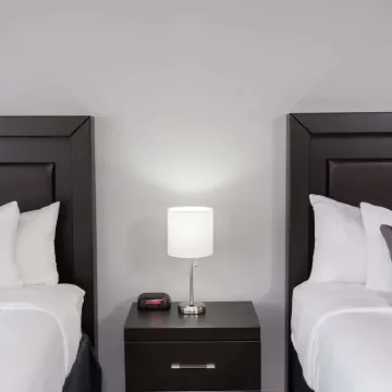 Baymont by Wyndham Glenview