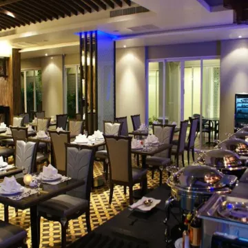 Chillax Resort Отели рядом с достопримечательностью «Дорога Рамбуттри»