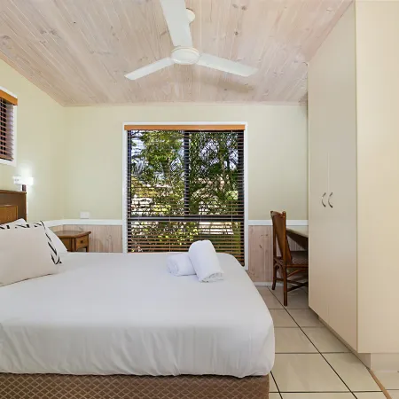 South Gladstone Motel