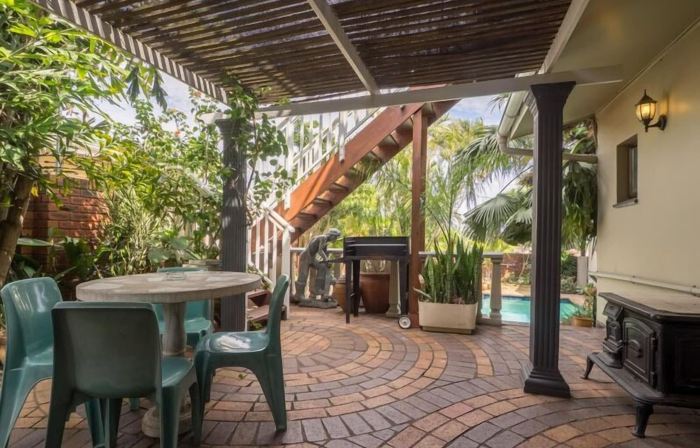 Carrington Guest House