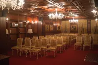 Hotel Opera Hôtels à : Tirana