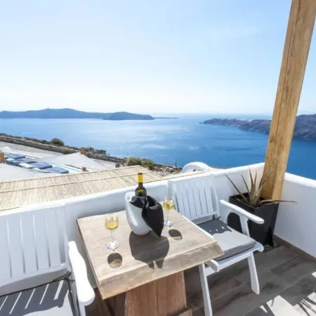 Amaze Suites