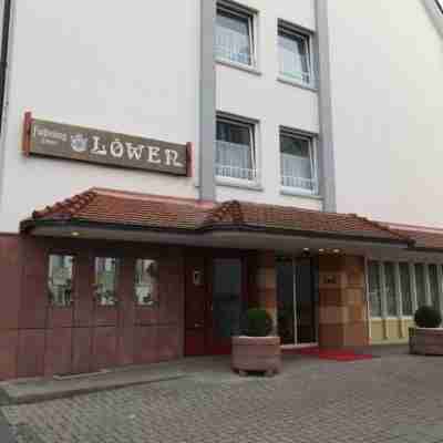 Hotel Lowen-Seckenheim Hotel Exterior