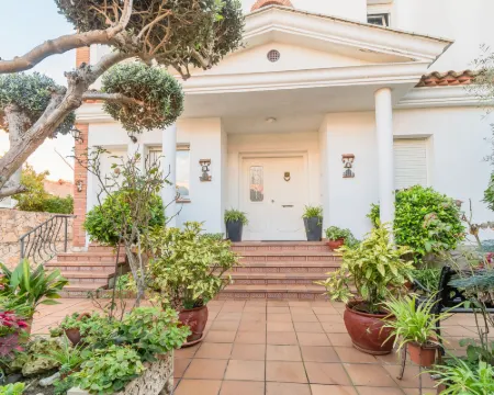 Aurea 派尼達酒店