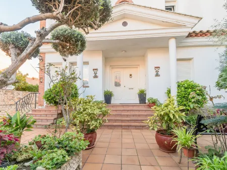 Aurea Отели в г. Пинеда-де-Мар