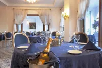 Punta Campanella Resort & Spa - breakfast