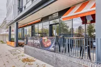 Premier Inn Milton Keynes Central (Avebury Boulevard) Hotel dekat Furzton Lake