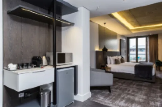 The Capital Mirage Hotels in 