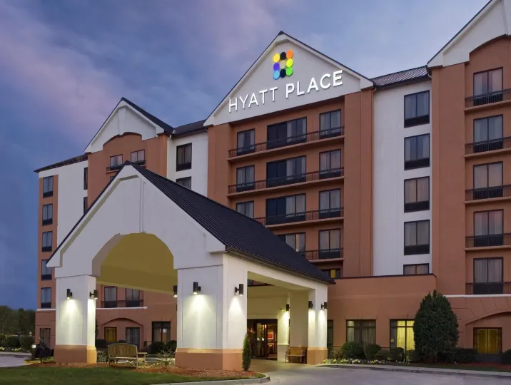Hyatt Place Charlotte Airport/Lake Pointe