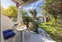 Ravino Secret Retreat
