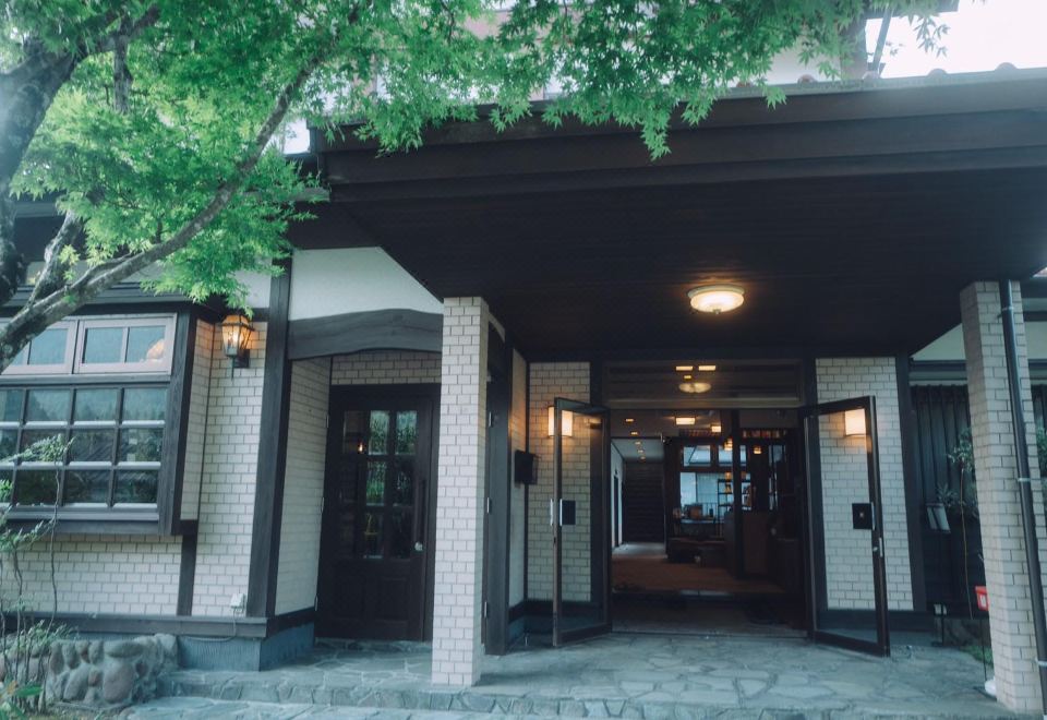 4. 유후인 료칸 히..