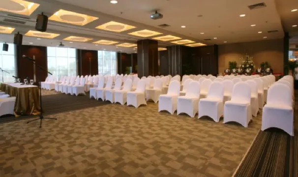 President Executive Club Избранное Photos