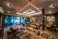 โรงแรม โพเรสวา บางพระ - พร้อมอาหารเช้า