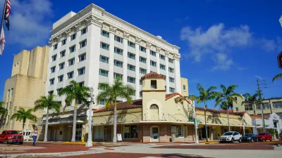 The Banyan Hotel Fort Myers, Tapestry Collection by Hilton Hotels in Fort Myers