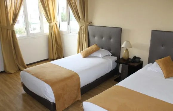 威爾第咖啡館酒店