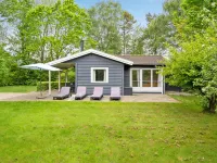 "Felisa" - 300m from the Sea Hotels in Humble