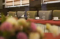 Paris Plaza Hotel - 4-Star