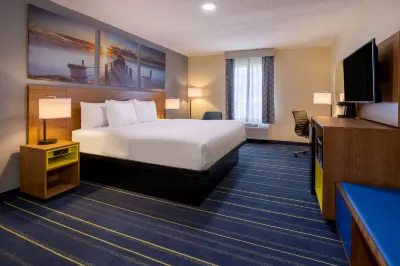 Days Inn by Wyndham Grayson Hotel a 