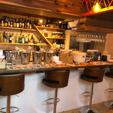Guesthouse & Kitchen Hace