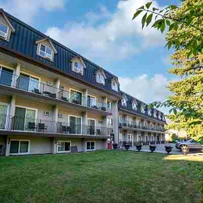 Prestige Inn Nelson Hotel Exterior