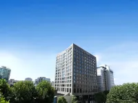 Orakai Daehakro Hotel, BW Signature Collection Hotels near Honghwamun Gate