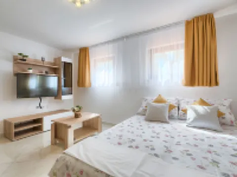Meden Hotels in Galizana