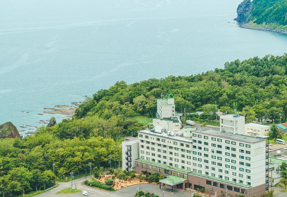 5. 키키 시레토코 ..