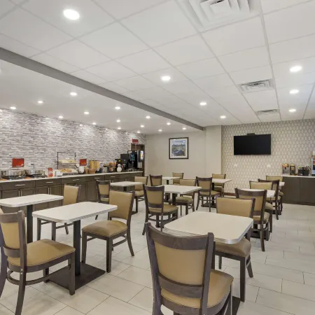 Best Western Plus South Holland/Chicago Southland