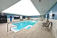 Holiday Inn Express & Suites GOSHEN by IHG - Pools