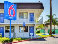 Motel 6 – Santa Nella, on I-5 Hotels in Merced County