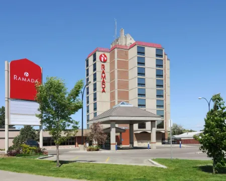 Ramada by Wyndham Lethbridge Hoteles en Lethbridge