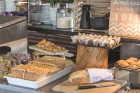 Mantra Hobart Airport - servizio colazione