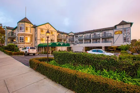 Ascot Suites Morro Bay