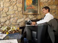 هيتسل هوتل شتوتجارت Hotels near فَنجِن