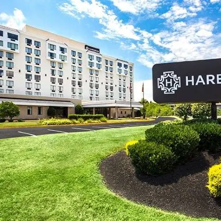 Harborside Hotel Отели рядом с достопримечательностью «Маяк Джонс-Пойнт»