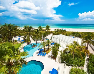 The Savoy Hotel & Beach Club Hotel in zona Intracoastal Waterway