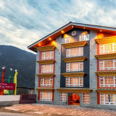 Summit Gangchen Hotel