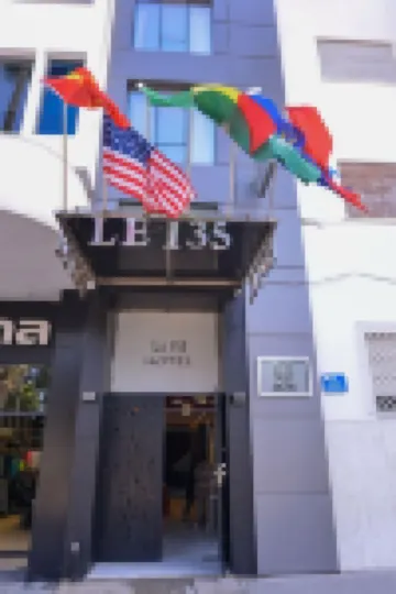 ลอง 135 อพาร์ทเมนท์ โรงแรม โรงแรมในคาซาบลังกา