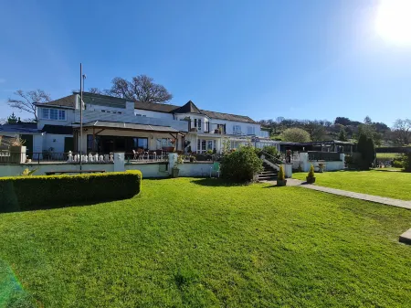 OYO Lavender House Hotel Отели в г. Вудленд