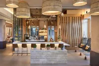 أومني تيمبي هوتل آت أسو