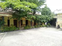 Penginapan Murah 2 Magetan Hotels in Magetan