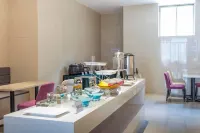 Lavande Hotel (Nanchang Liantang Xiaolan Industrial Park) - Parkering