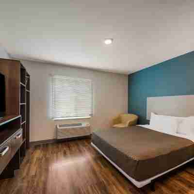 WoodSpring Suites Inverness Rooms