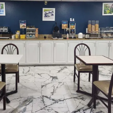 Clarion Pointe Vidalia - Lyons West