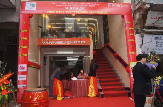 Van Mieu 2 Hotel